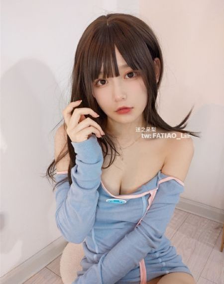 精品国产露脸对白8p_4K在线手机播放